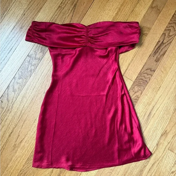 Princess Polly Sadee Mini Dress, Red, size US2 - Picture 3 of 8